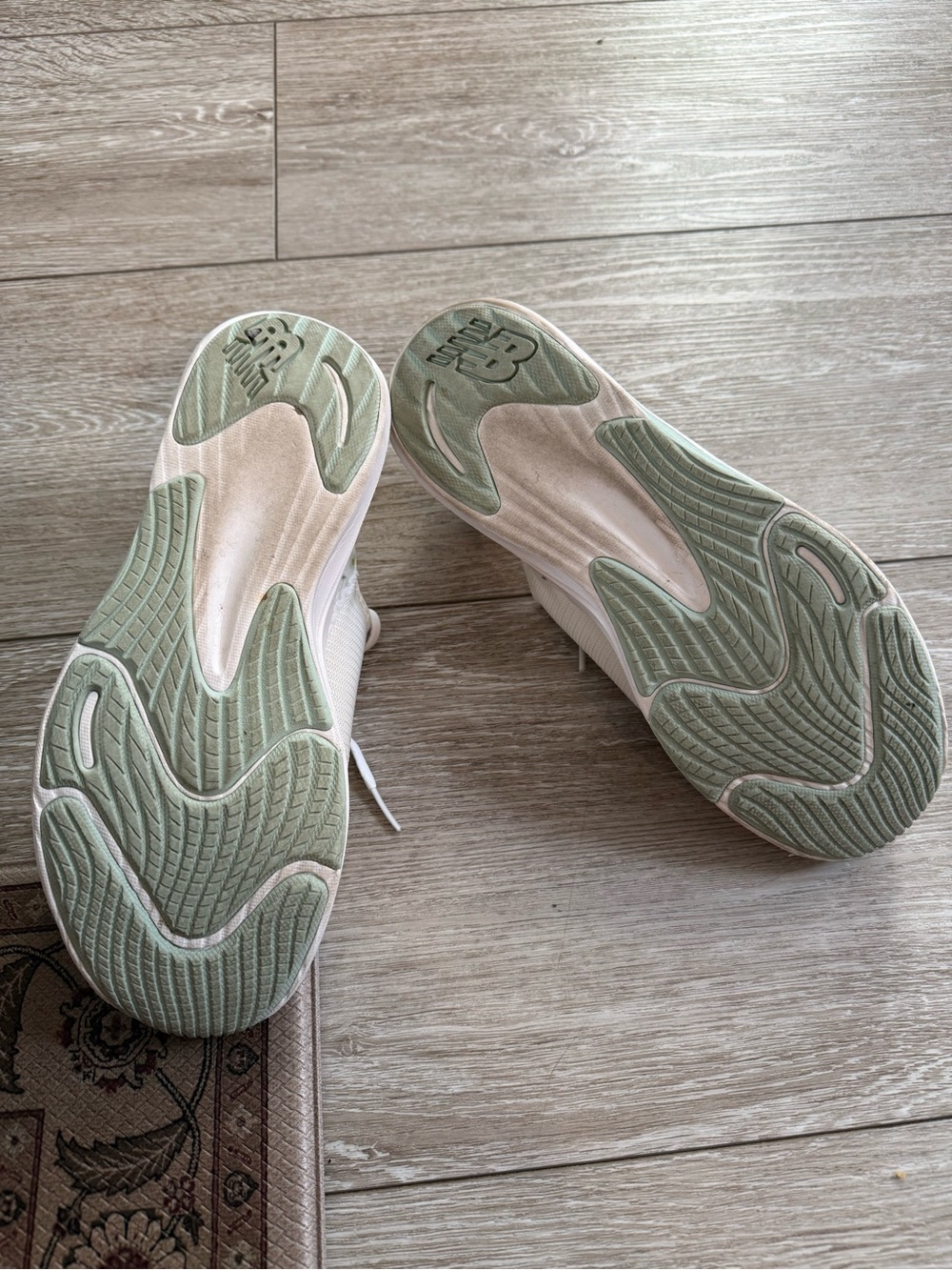 New Balance DynaSoft Women’s Cream Knit Slip-On Sneakers with Pastel Floral Heel - Picture 5 of 6